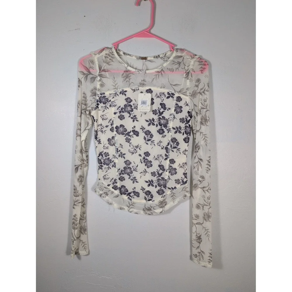 Free People Bettys Garden Top sz S Neutral Combo Ivory NWT's $68 Sheer LS